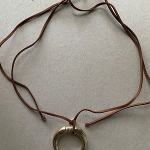 Gold tusk necklace